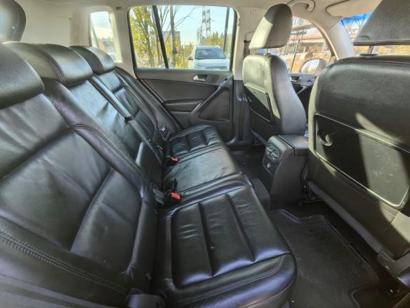 Volkswagen Tiguan I с пробегом 2010 года, цена 699 000 рублей, 498899 км, внедорожник, Автокод Объявления