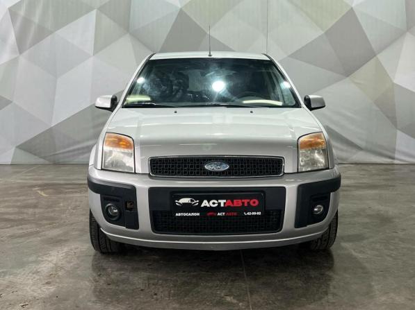 Ford Fusion I Рестайлинг с пробегом 2007 года, цена 450 000 рублей, 167315 км, хэтчбек, Автокод Объявления