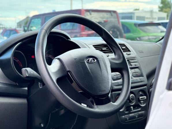 Lada (ВАЗ) Granta I Рестайлинг с пробегом 2023 года, цена 915 000 рублей, 58540 км, универсал, Автокод Объявления