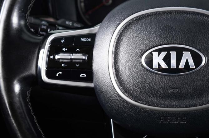 Kia Sorento IV с пробегом 2021 года, цена 3 609 000 рублей, 117697 км, внедорожник, Автокод Объявления