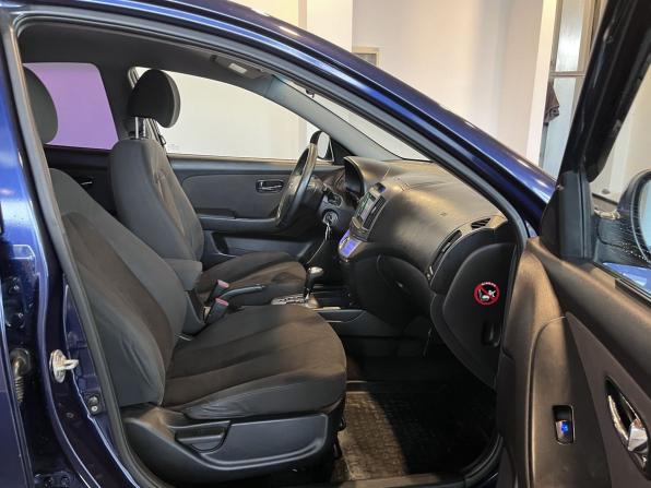 Hyundai Elantra IV (HD) с пробегом 2010 года, цена 527 000 рублей, 244244 км, седан, Автокод Объявления