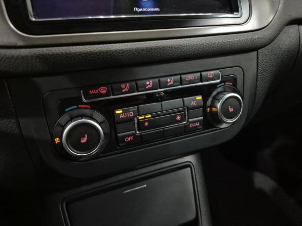 Volkswagen Tiguan I с пробегом 2010 года, цена 790 000 рублей, 200735 км, внедорожник, Автокод Объявления
