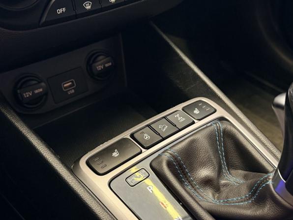 Hyundai Creta I Рестайлинг с пробегом 2021 года, цена 2 220 000 рублей, 104815 км, внедорожник, Автокод Объявления