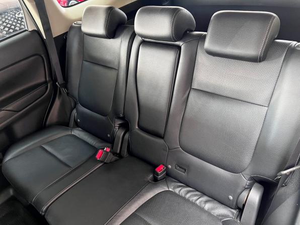 Mitsubishi Outlander III Рестайлинг 2 с пробегом 2016 года, цена 1 850 000 рублей, 108667 км, внедорожник, Автокод Объявления