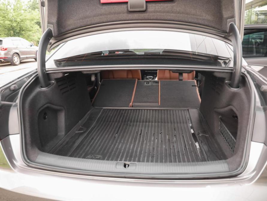 Audi A4 V (B9) Рестайлинг Санкт-Петербург  - изображение 36