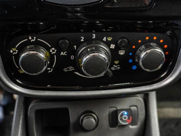 Renault Duster I с пробегом 2012 года, цена 869 000 рублей, 217332 км, внедорожник, Автокод Объявления