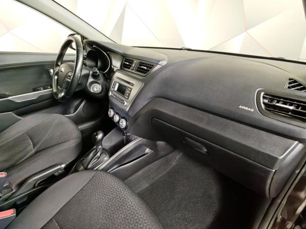 Kia Rio III Рестайлинг с пробегом 2016 года, цена 855 000 рублей, 211911 км, седан, Автокод Объявления