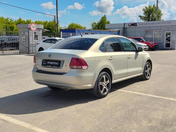 Volkswagen Polo V с пробегом 2013 года, цена 640 000 рублей, 208382 км, седан, Автокод Объявления