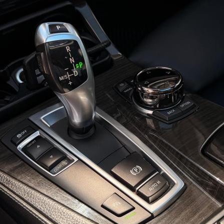 BMW 5 серии VI (F10/F11/F07) с пробегом 2011 года, цена 1 799 000 рублей, 240892 км, седан, Автокод Объявления