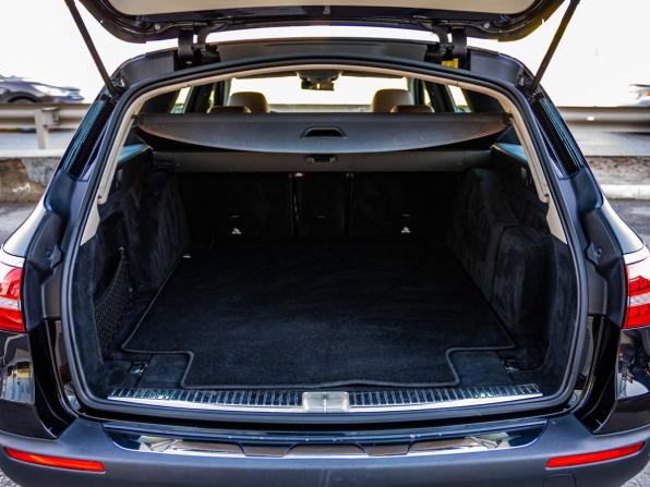 Mercedes-Benz E-Класс V (W213 S213 C238) Рестайлинг с пробегом 2021 года, цена 4 648 000 рублей, 123480 км, универсал, Автокод Объявления
