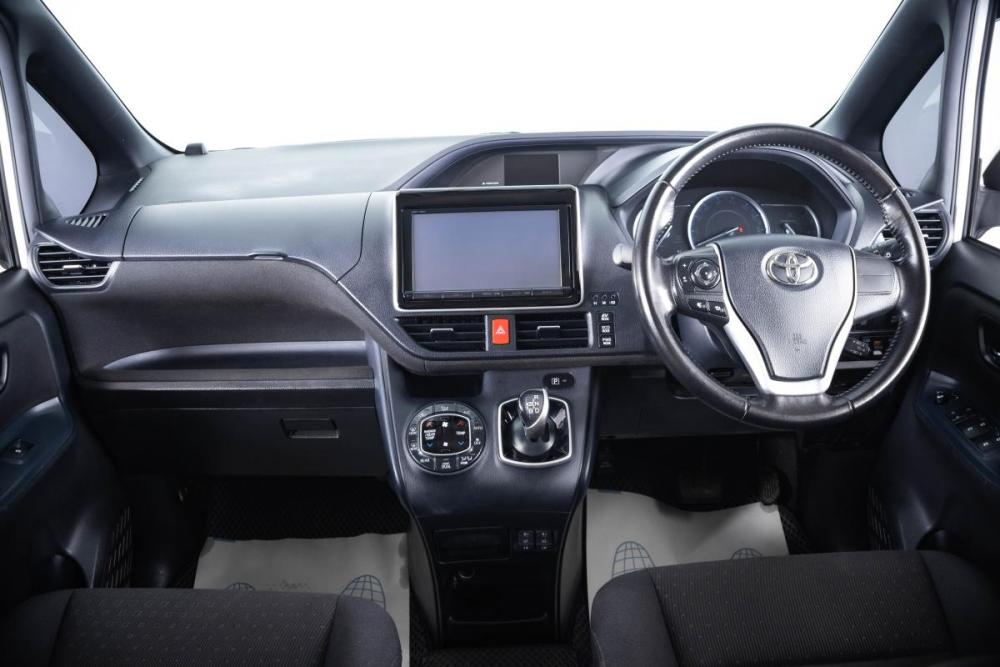 Toyota Voxy III (R80) Пермь  - изображение 16