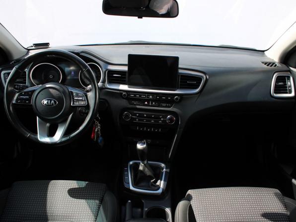 Kia Ceed III с пробегом 2019 года, цена 1 559 000 рублей, 120056 км, универсал, Автокод Объявления