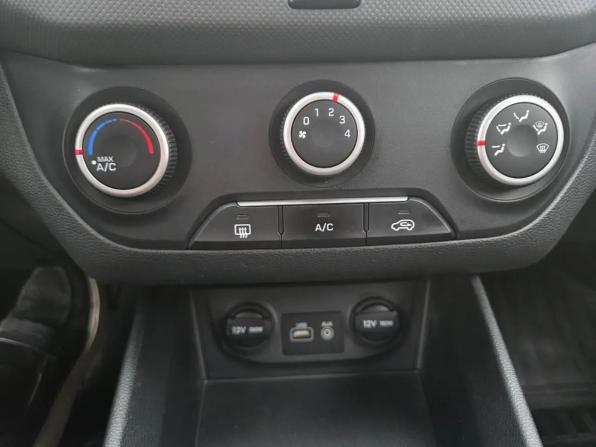 Hyundai Creta I с пробегом 2017 года, цена 1 630 000 рублей, 95254 км, внедорожник, Автокод Объявления