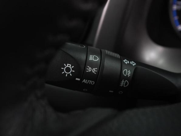 Toyota RAV4 IV (XA40) Рестайлинг с пробегом 2016 года, цена 2 049 000 рублей, 161384 км, внедорожник, Автокод Объявления