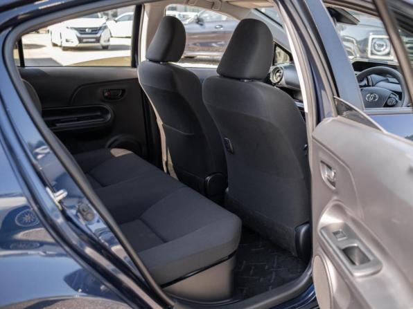 Toyota Aqua I Рестайлинг 2 с пробегом 2018 года, цена 1 269 000 рублей, 106766 км, хэтчбек, Автокод Объявления