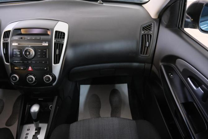 Kia Ceed I Рестайлинг с пробегом 2011 года, цена 559 000 рублей, 222500 км, хэтчбек, Автокод Объявления