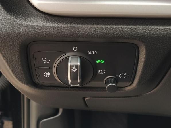 Audi A3 III (8V) Рестайлинг с пробегом 2018 года, цена 2 000 000 рублей, 103000 км, седан, Автокод Объявления