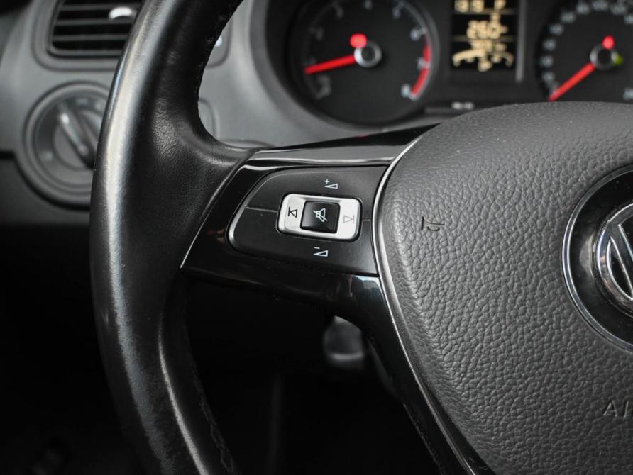 Volkswagen Polo V Рестайлинг Новороссийск  - изображение 15