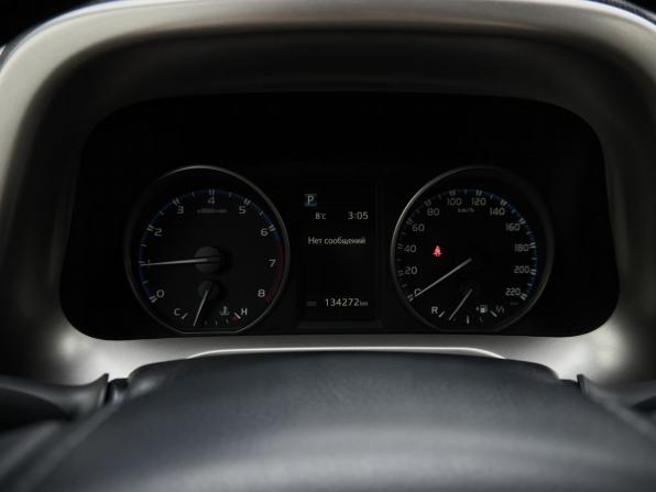 Toyota RAV4 IV (XA40) Рестайлинг с пробегом 2016 года, цена 2 250 000 рублей, 134263 км, внедорожник, Автокод Объявления