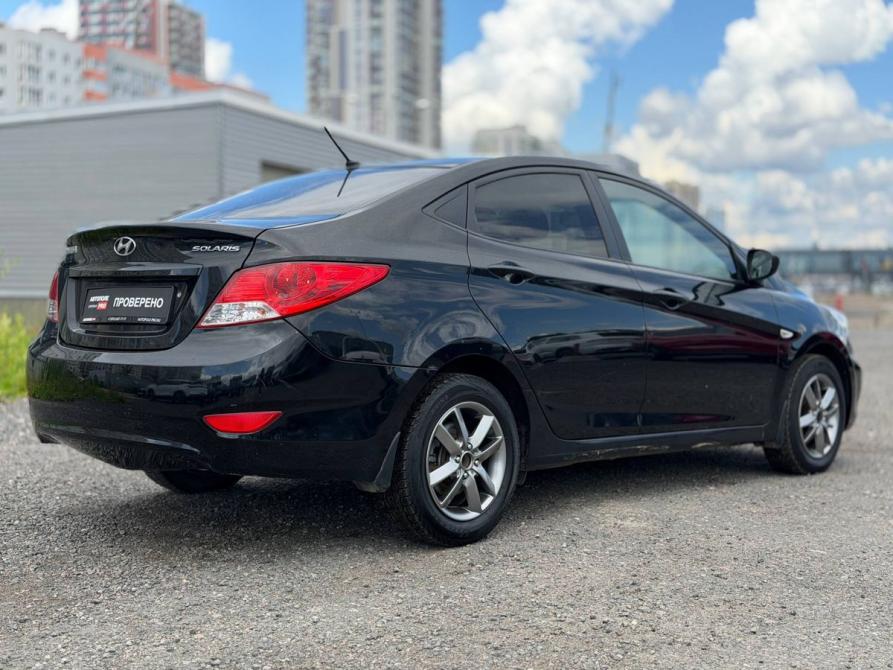 Hyundai Solaris I Санкт-Петербург  - изображение 3