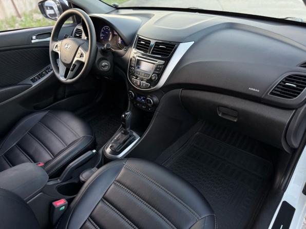 Hyundai Solaris I Рестайлинг с пробегом 2014 года, цена 1 150 000 рублей, 92125 км, седан, Автокод Объявления