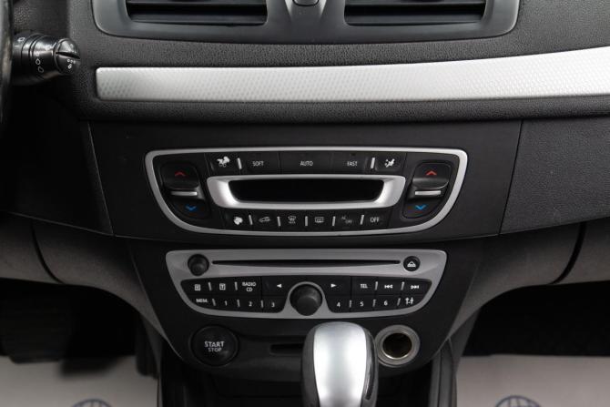 Renault Megane III с пробегом 2010 года, цена 649 000 рублей, 356000 км, хэтчбек, Автокод Объявления