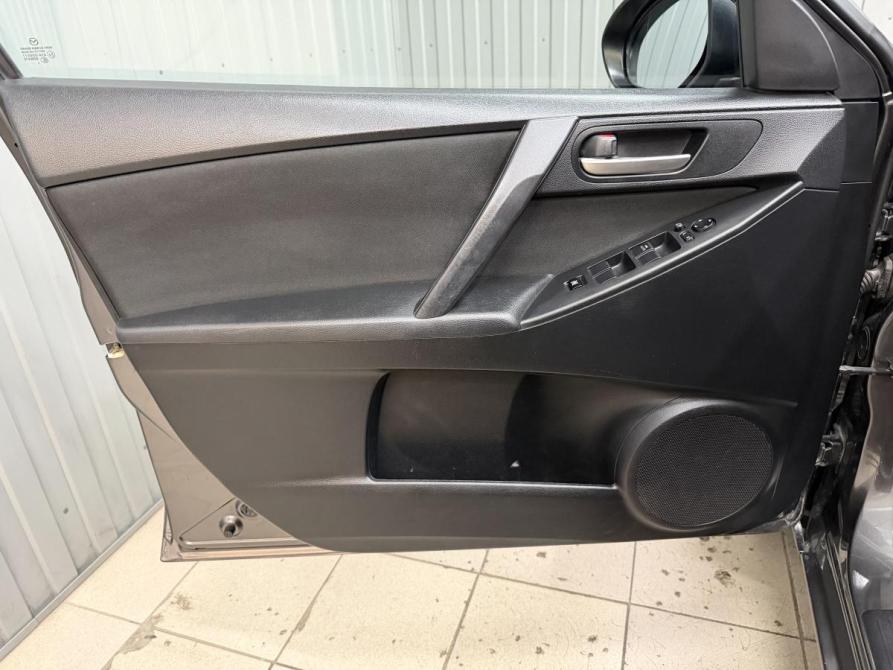 Mazda 3 II (BL) Рестайлинг Магнитогорск  - изображение 13