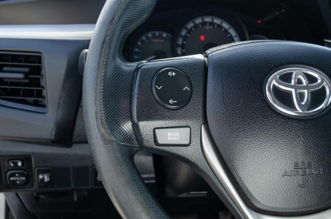 Toyota Corolla XI (E160 E170 E180) с пробегом 2013 года, цена 1 276 000 рублей, 170000 км, седан, Автокод Объявления