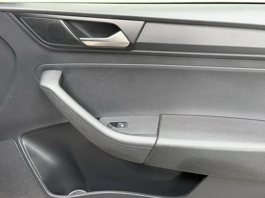 Volkswagen Polo VI Саратов  - изображение 11