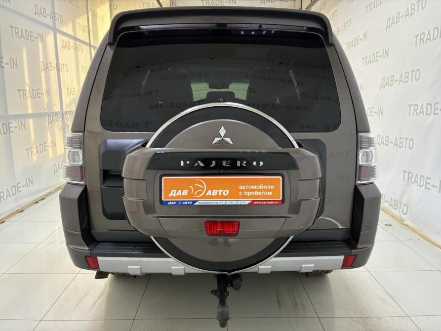 Mitsubishi Pajero IV Рестайлинг 1 Пермь  - изображение 5