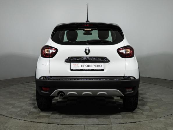 Renault Kaptur I Рестайлинг с пробегом 2021 года, цена 1 749 700 рублей, 52132 км, внедорожник, Автокод Объявления