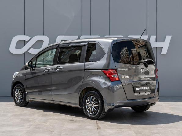 Honda Freed I с пробегом 2008 года, цена 990 000 рублей, 126804 км, компактвэн, Автокод Объявления