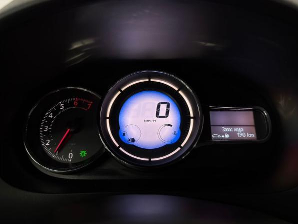 Renault Megane III Рестайлинг с пробегом 2014 года, цена 690 000 рублей, 184306 км, хэтчбек, Автокод Объявления