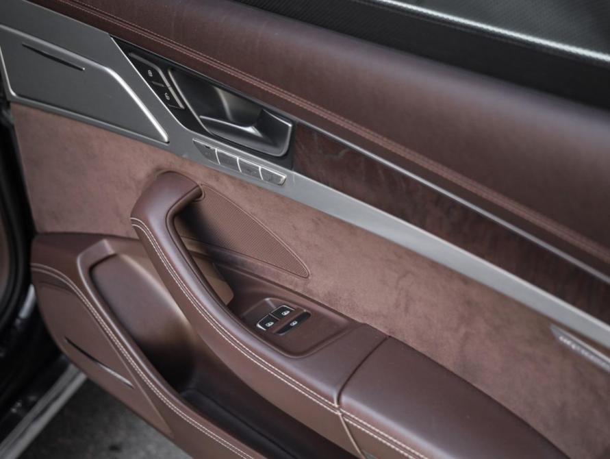 Audi A8 III (D4) Санкт-Петербург  - изображение 35