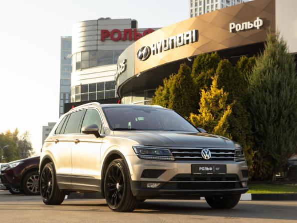 Volkswagen Tiguan II с пробегом 2018 года, цена 3 318 000 рублей, 84265 км, внедорожник, Автокод Объявления