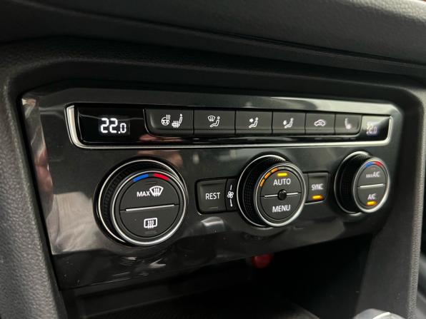 Volkswagen Tiguan II с пробегом 2020 года, цена 3 075 000 рублей, 47098 км, внедорожник, Автокод Объявления
