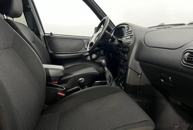 Lada (ВАЗ) Niva Travel I с пробегом 2024 года, цена 1 175 000 рублей, 7842 км, внедорожник, Автокод Объявления