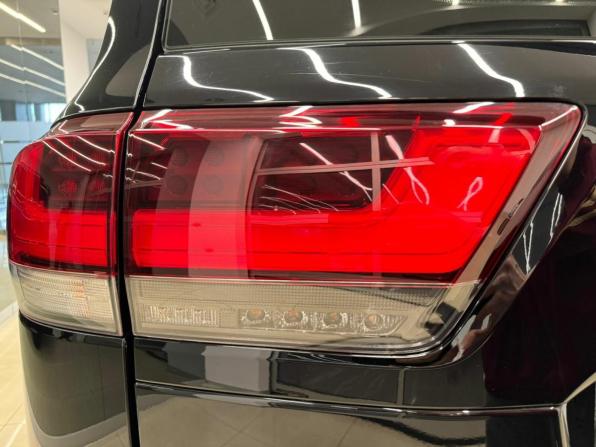 Toyota Land Cruiser 300 Series с пробегом 2021 года, цена 12 500 000 рублей, 10 км, внедорожник, Автокод Объявления