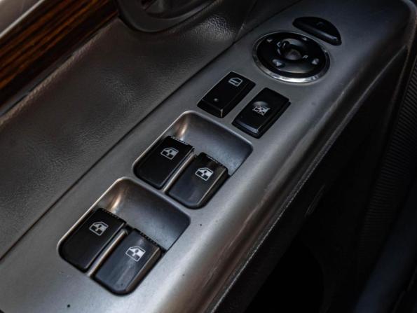 Hyundai Santa Fe II Рестайлинг с пробегом 2011 года, цена 1 070 000 рублей, 180801 км, внедорожник, Автокод Объявления