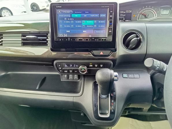 Honda N-BOX II с пробегом 2018 года, цена 849 995 рублей, 148868 км, минивэн, Автокод Объявления