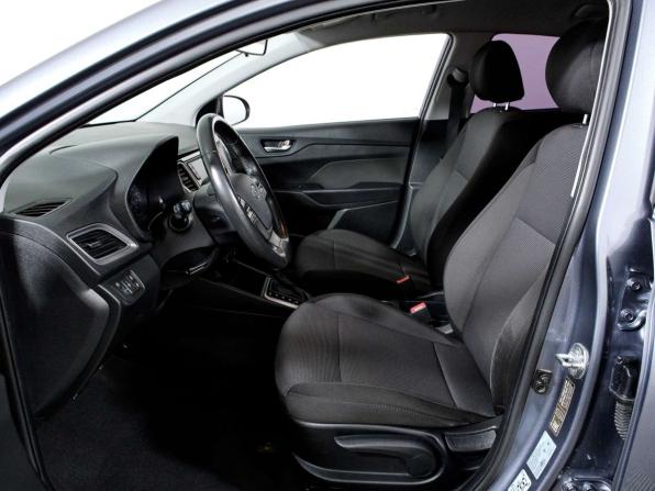Hyundai Solaris II с пробегом 2019 года, цена 1 298 000 рублей, 90285 км, седан, Автокод Объявления
