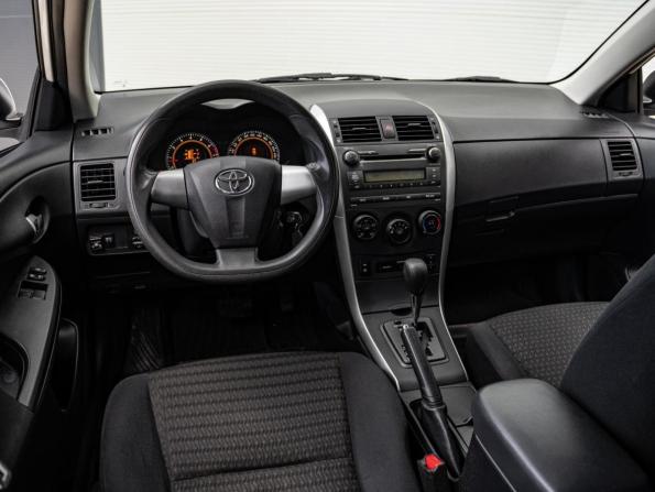 Toyota Corolla X (E140 E150) Рестайлинг с пробегом 2013 года, цена 1 170 000 рублей, 140322 км, седан, Автокод Объявления