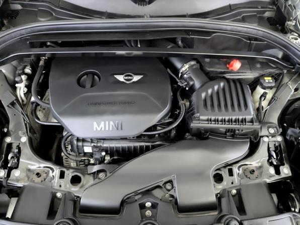 Mini Countryman II с пробегом 2017 года, цена 1 935 000 рублей, 59440 км, внедорожник, Автокод Объявления