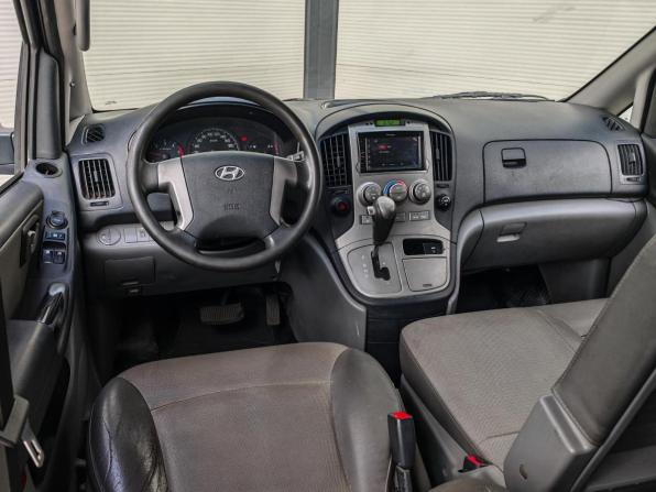 Hyundai Grand Starex I с пробегом 2008 года, цена 1 230 000 рублей, 265454 км, минивэн, Автокод Объявления
