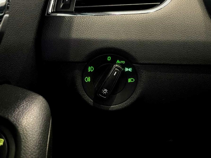 Skoda Octavia III (A7) Москва  - изображение 9