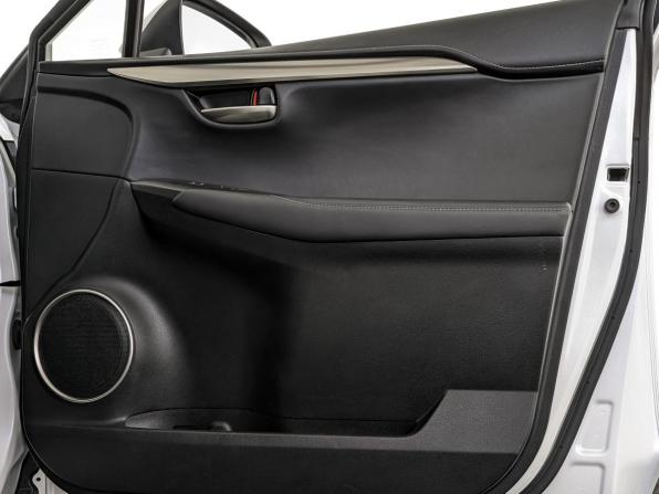 Lexus NX I Рестайлинг с пробегом 2019 года, цена 2 855 000 рублей, 130050 км, внедорожник, Автокод Объявления