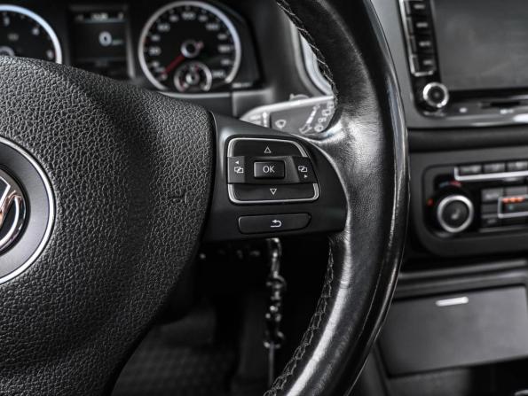 Volkswagen Tiguan I Рестайлинг с пробегом 2011 года, цена 1 699 000 рублей, 142931 км, внедорожник, Автокод Объявления