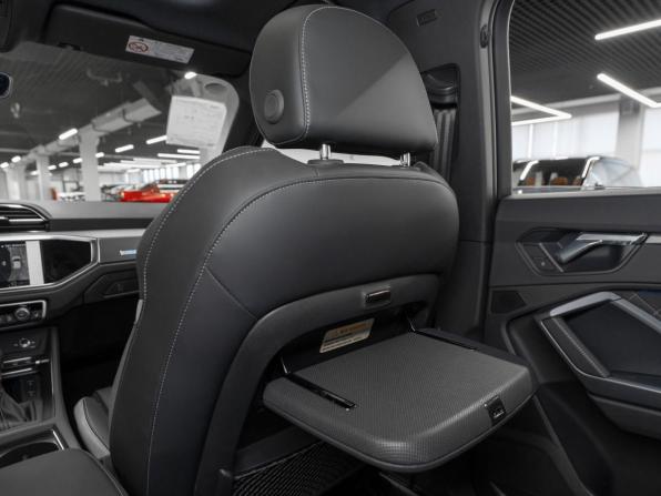 Audi Q3 II (F3) с пробегом 2026 года, цена 5 450 000 рублей, 27 км, внедорожник, Автокод Объявления