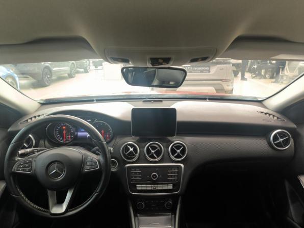Mercedes-Benz A-Класс III (W176) Рестайлинг с пробегом 2016 года, цена 1 550 000 рублей, 149000 км, хэтчбек, Автокод Объявления