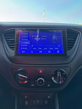 Hyundai Solaris II с пробегом 2018 года, цена 990 000 рублей, 197842 км, седан, Автокод Объявления